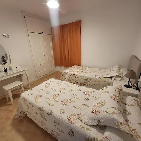 Apartament Floritas 6 - Calla Lily