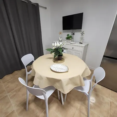 Floritas 6 - Calla Lily Arona